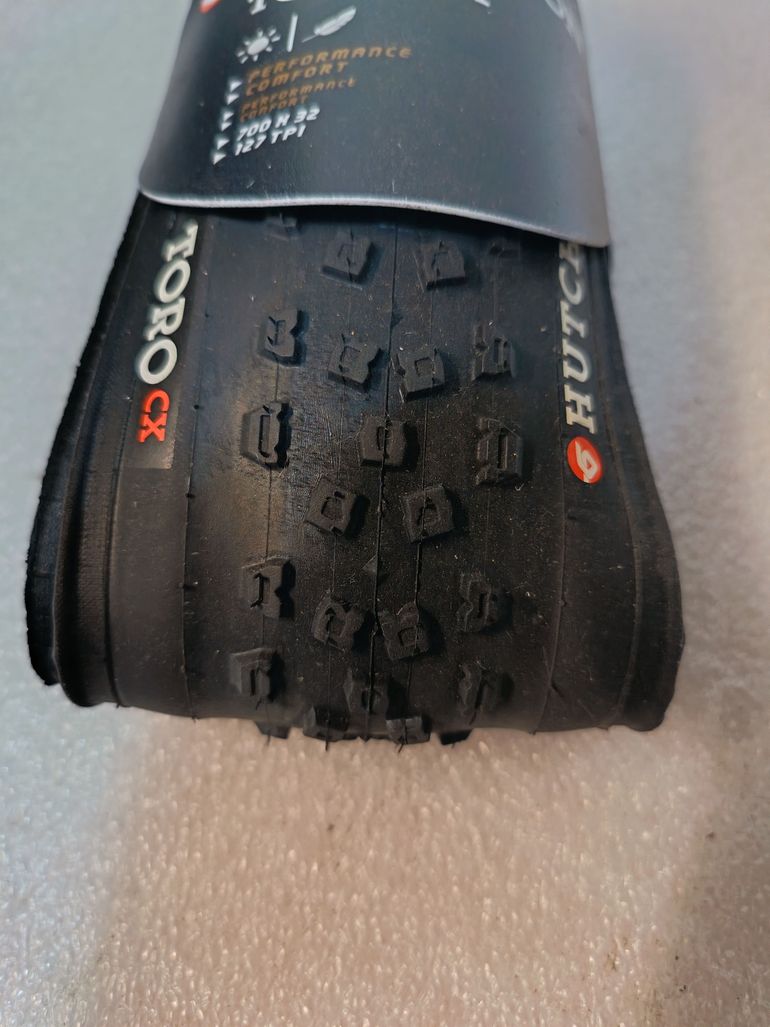 Used Hutchinson Toro CX 700x32 2025 bike — image 1 of 4