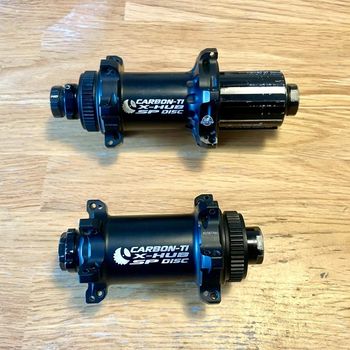 Carbon-Ti, X-Hub Nabenset 24H straightpull Centerlock