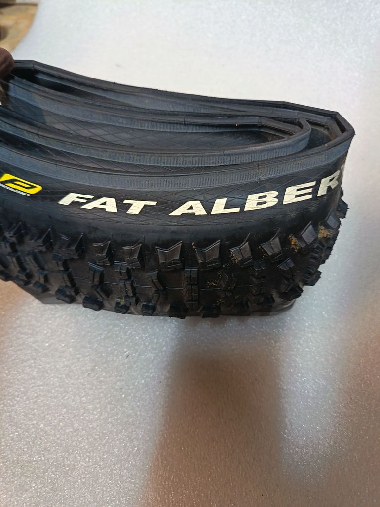 Used Schwalbe Fat Albert 26x2.2 2025 bike — image 1 of 5
