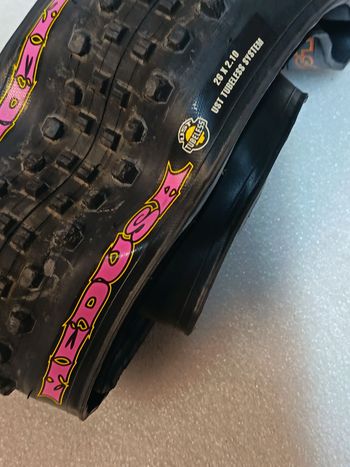 Maxxis, Médusa 26x2.10
