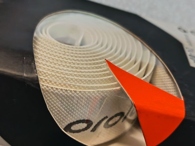 Used Prologo OneTouch Handlebar Tape 2025 bike — image 3 of 3