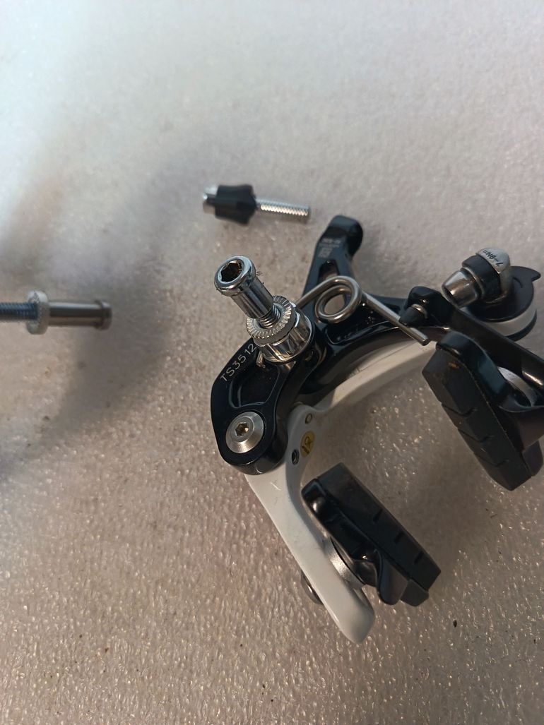 Used Fsa Gossamer Pro Caliper Set 2025 bike — image 4 of 5