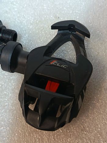 Used Time Iclic Carbone Flex Pedals 2025 bike — image 2 of 4