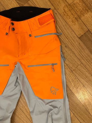 2024 Lofoten Ski Pants Wintersport Clothing usato