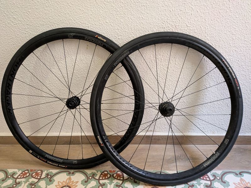 Bontrager Comp 25 Wheels usato