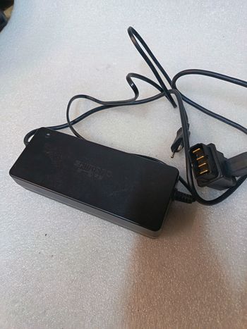 Shimano, ECE6000 Battery Charger