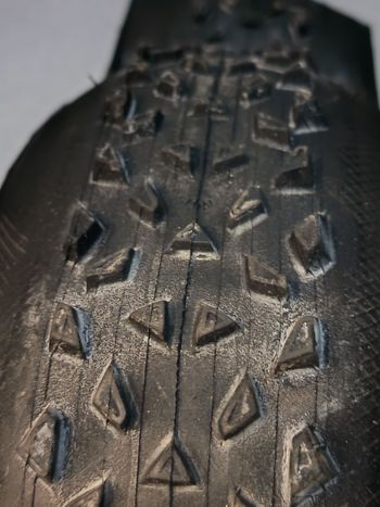 Used Schwalbe VTT Mountain King 26x2.20 2025 bike — image 2 of 5