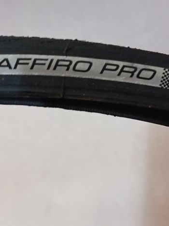Vittoria, Zaffiria 700x23