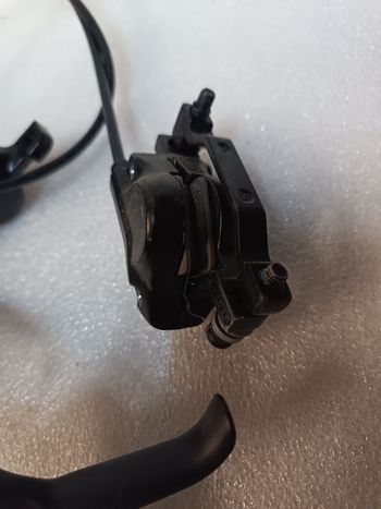Used Shimano MT500 Hydraulic Brake Pair 2025 bike — image 5 of 6