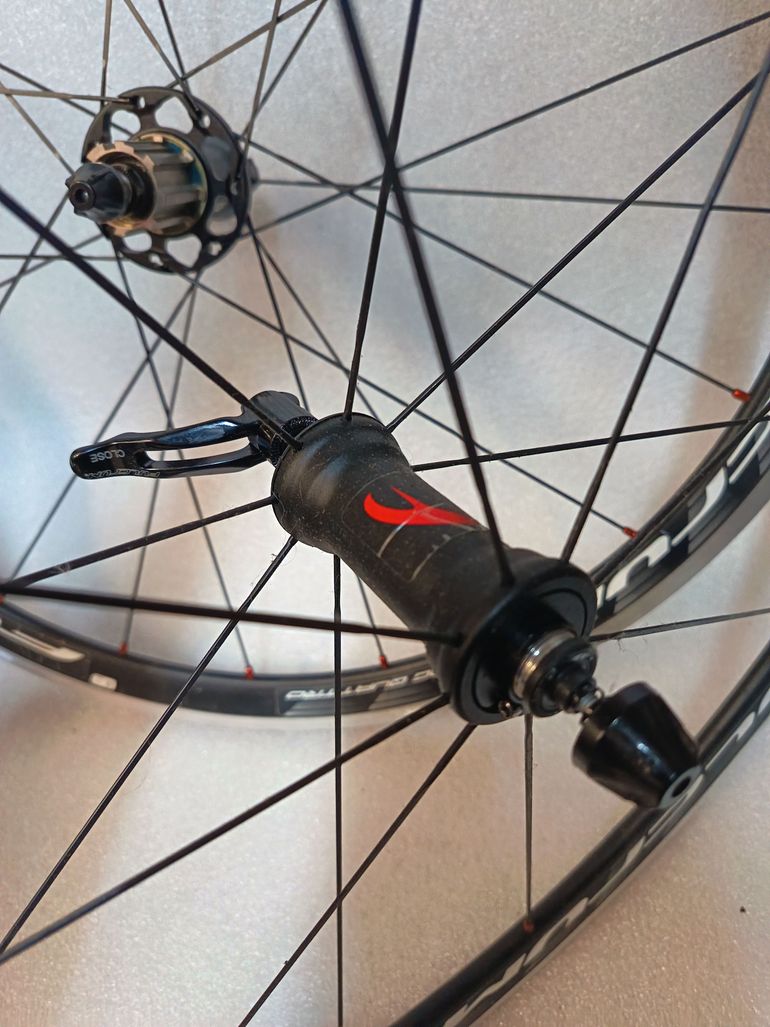 Used Fulcrum Racing Quattro Corps Campagnolo 2025 bike — image 7 of 7