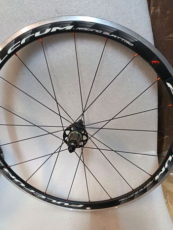 Used Fulcrum Racing Quattro Corps Campagnolo 2025 bike — image 4 of 7