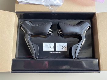 shimano dura-ace 9150 di2 2-11v 2023 Drivetrain & Pedals usato