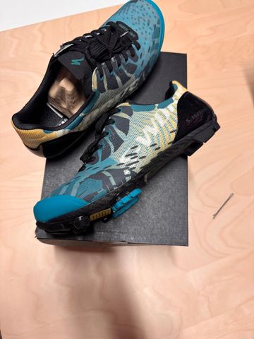 Used Specialized Recon Lace Gravel Shoes 2024 bike — image 3 of 4