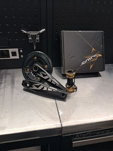 Brugt Shimano Saint Kurbel Drivetrain & Pedals