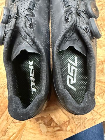Gebrauchtes 2025 Bontrager Trek road shoes 39 bike — Bild 4 von 7
