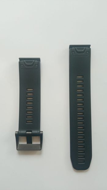 Used Garmin QuickFit 22mm bike — image 1 of 2