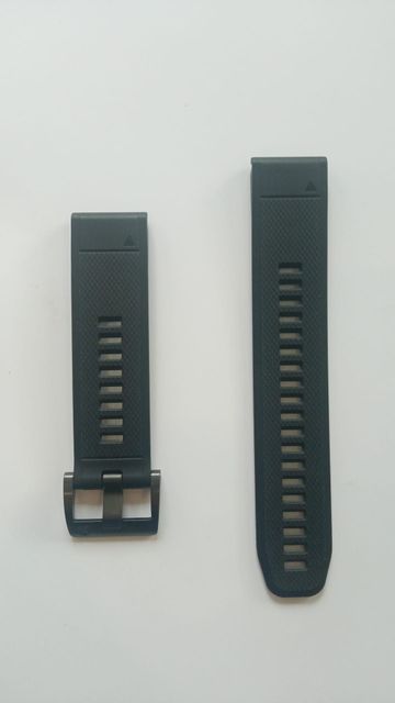 Used Garmin QuickFit 22mm bike — image 2 of 2