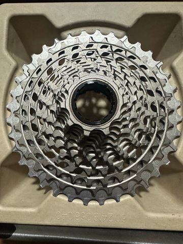 Used 2025 Red E1 10/36 Cassette bike — image 6 of 6