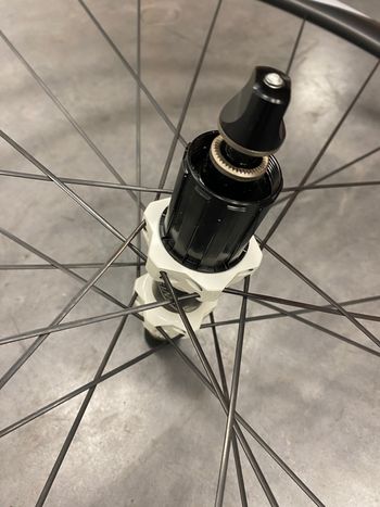 Used Dt Swiss RC28 Spline C bike — image 4 of 4