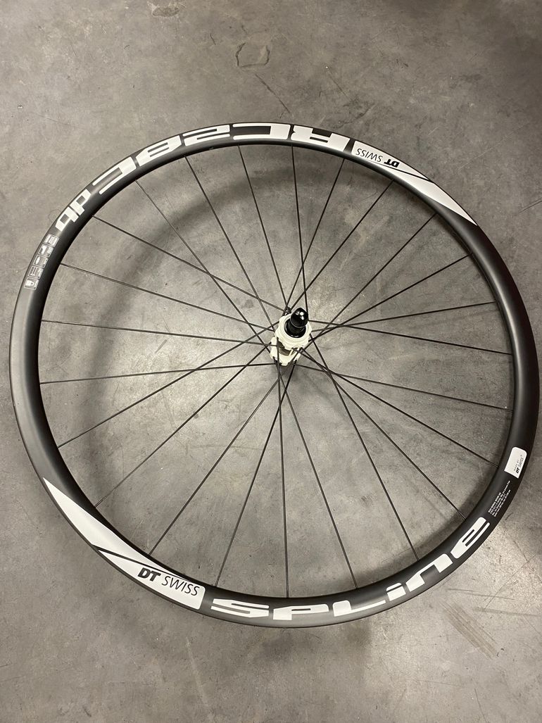 Used Dt Swiss RC28 Spline C bike — image 2 of 4