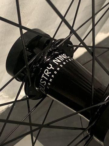 ENVE M730 2025 bike d'occasion — image 3 sur 8