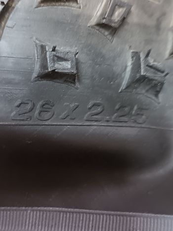 Used Schwalbe VTT Rocker Ron 26x2.25 bike — image 3 of 4