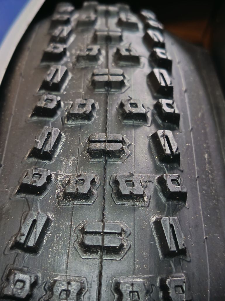 Used Schwalbe Nobby Nic Evo bike — image 2 of 4