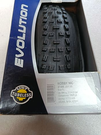 Used Schwalbe Nobby Nic Evo bike — image 4 of 4