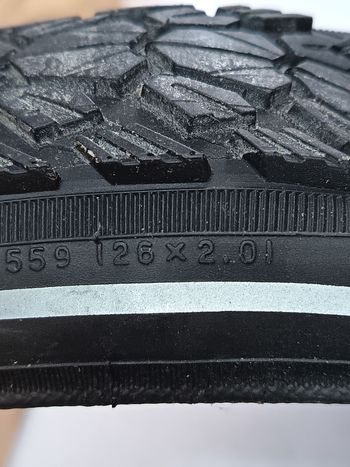 Used Schwalbe VTT XR Marathon bike — image 3 of 3