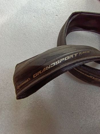Maxxis, Médusa