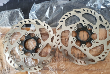 Used Wtb Wheels 29 MTB, rims with Shimano hubs bike — image 2 of 8