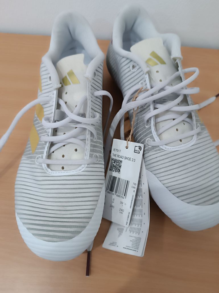 Used Adidas cycling shoes bike — image 5 of 11
