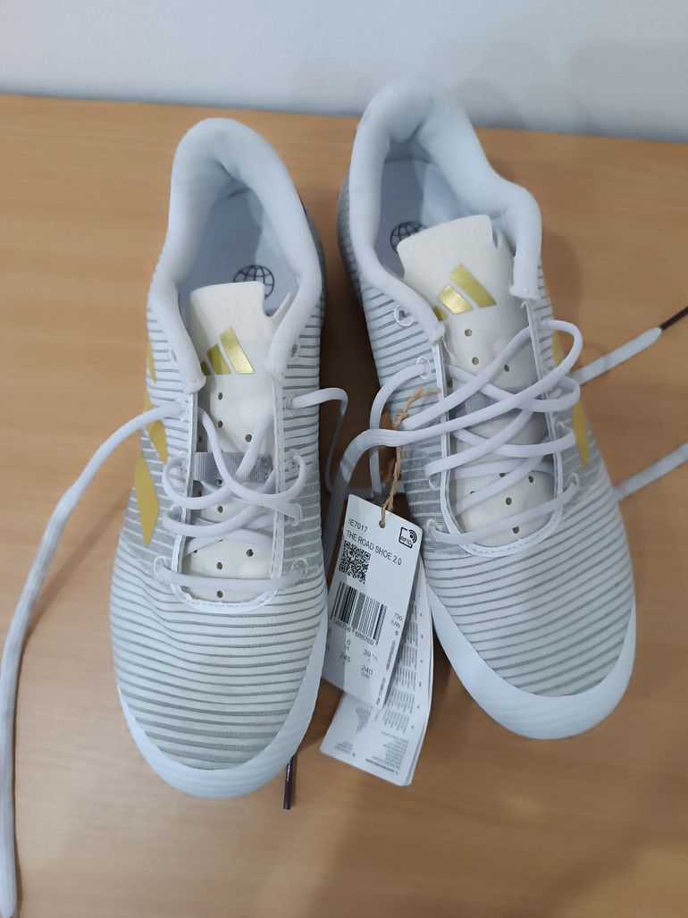 Used Adidas cycling shoes bike — image 6 of 11