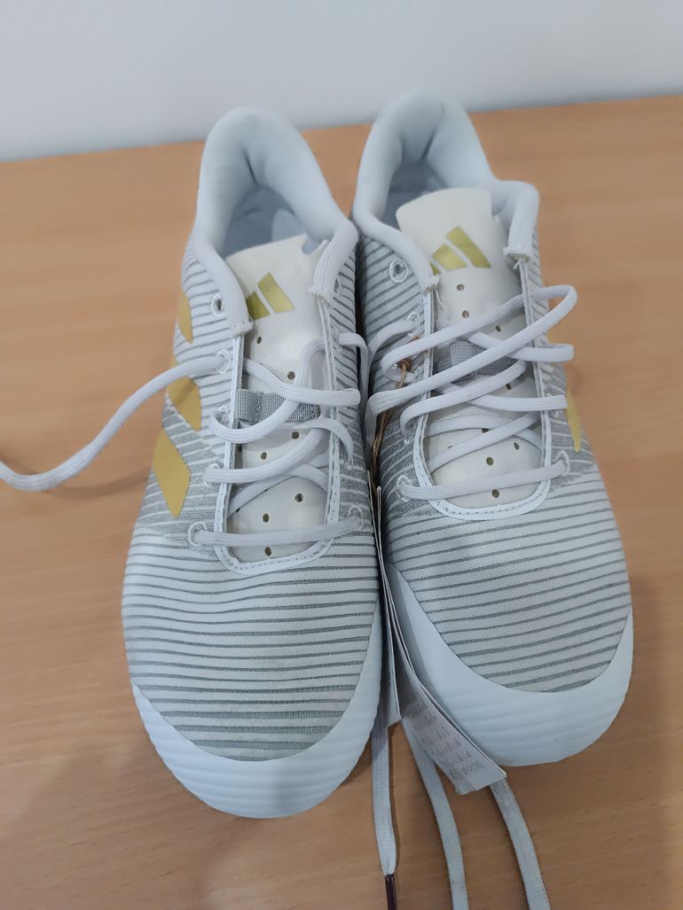 Used Adidas cycling shoes bike — image 1 of 11