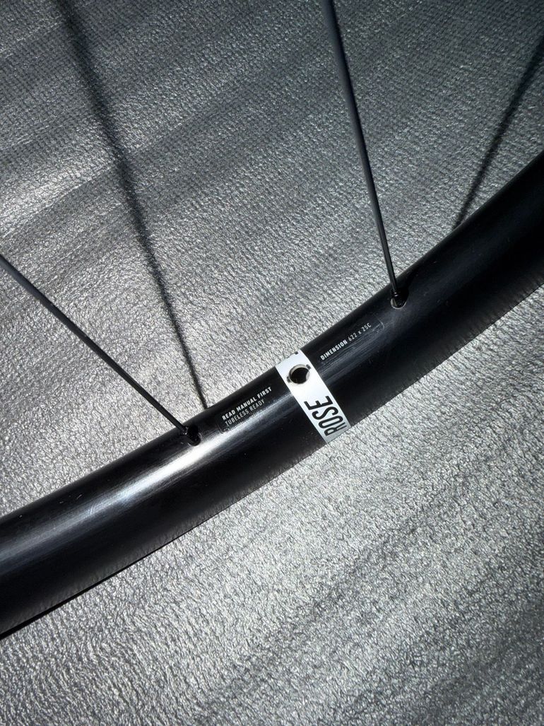 Used 2023 G Twenty Five 28 Zoll bike — image 3 of 5