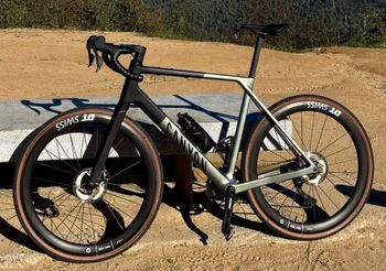 Used 2025 GRC 1400 Spline Wheelset bike — image 3 of 3