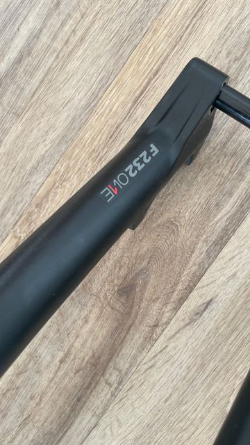 Gebrauchtes Dt Swiss F232 ONE Fork 29" BOOST 15x110 / 100mm bike — Bild 9 von 19