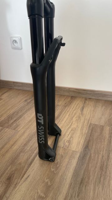 Gebrauchtes Dt Swiss F232 ONE Fork 29" BOOST 15x110 / 100mm bike — Bild 10 von 19