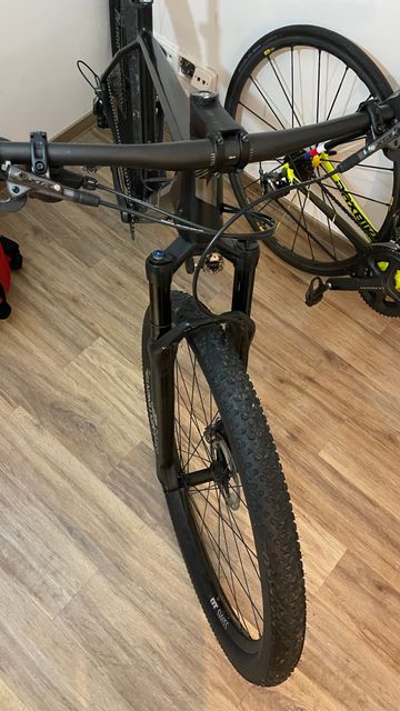 Gebrauchtes Dt Swiss F232 ONE Fork 29" BOOST 15x110 / 100mm bike — Bild 8 von 19