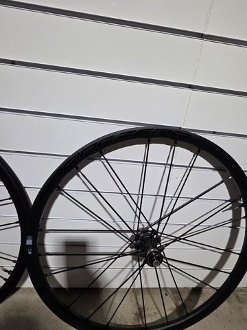Gebrauchtes 2023 Racing Zero CMPTZN DB Wheels bike — Bild 3 von 9