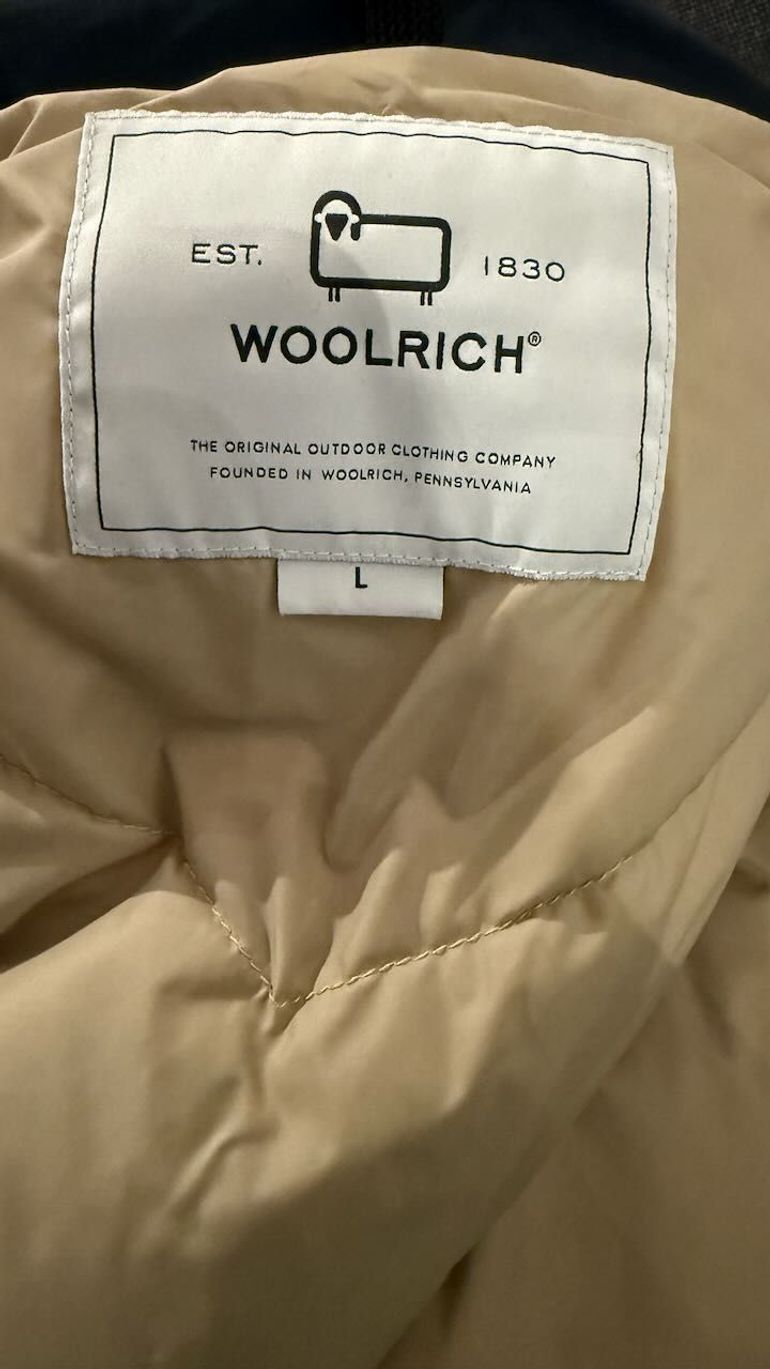 Used Woolrich Arctic Parka bike — image 4 of 5