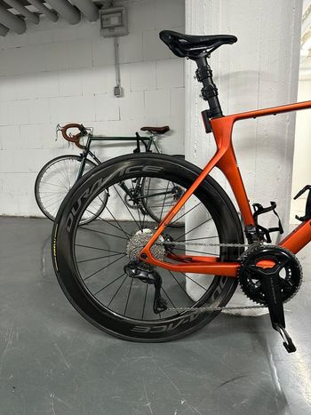 Used Shimano DURA ACE WH-R9170-C60 TU Disc Carbon bike — image 4 of 6