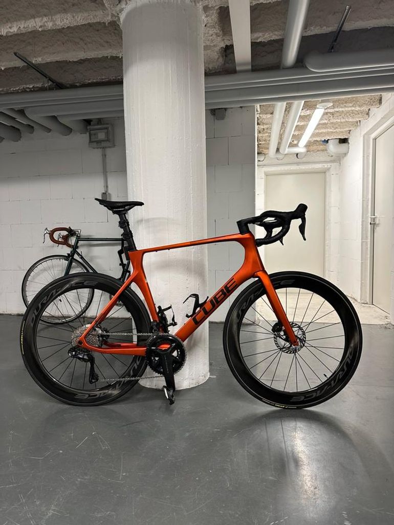 Used Shimano DURA ACE WH-R9170-C60 TU Disc Carbon bike — image 6 of 6