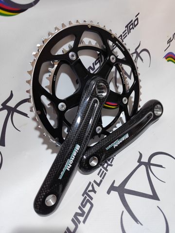 Used Bianchi carbon bike — image 5 of 11