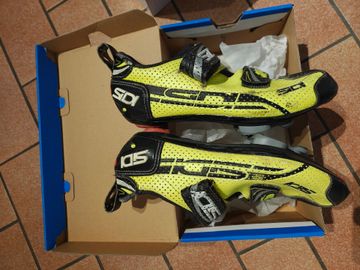 Used Sidi T4 AIR CARBON SCARPE TRIATHLON bike — image 2 of 3