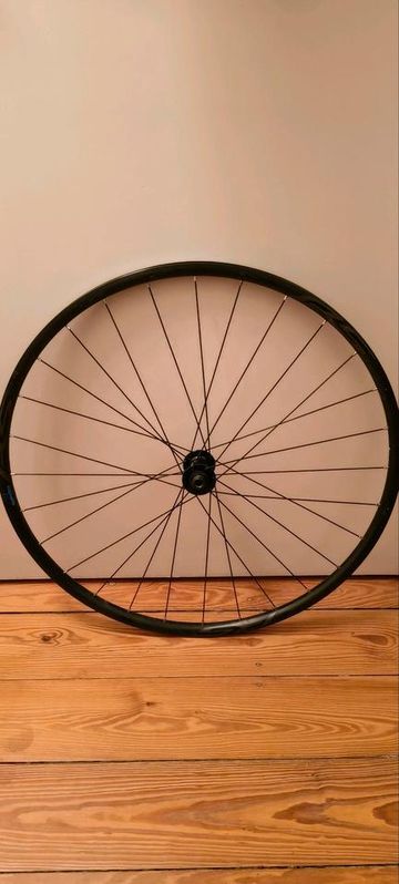 Gebrauchtes Shimano WH-RS171 28" Rennrad-Cross-Laufrad Centerlock 12x100 bike — Bild 2 von 3