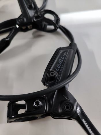 Used 2025 Level TLM bike — image 3 of 6