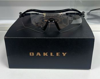 Oakley, Radar Plate Fotocromáticas