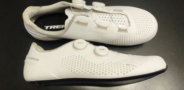 Used Trek Velocis Velocis White bike — image 2 of 5