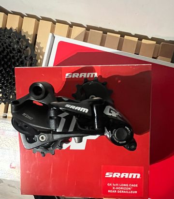 Sram Groupe Force 1-11V Yaw Brake Rim bike d'occasion — image 9 sur 11
